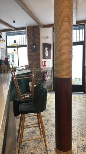 1_4o6ehg5ijg_2C0792CF-0AA4-48FE-B8B2-715286036070 2.jpg